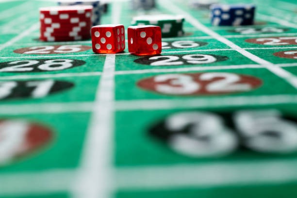 Live dealer hosting Galactic Gems table with multiple camera angles on ionclub platform